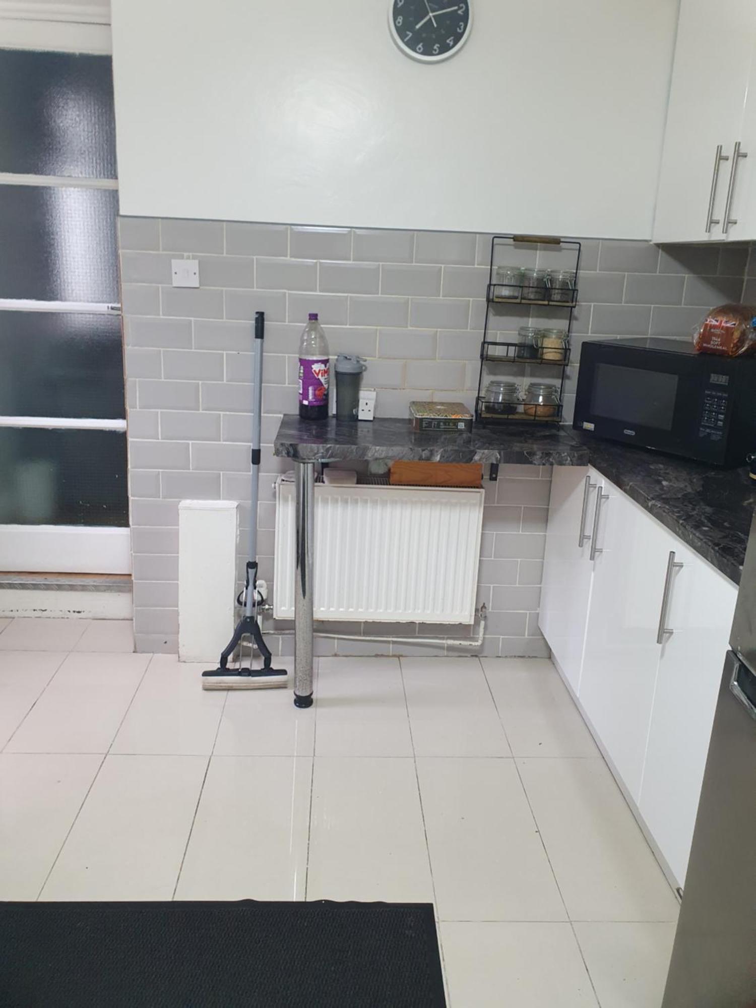 Private Luxury Double Room In Cardiff Exterior photo