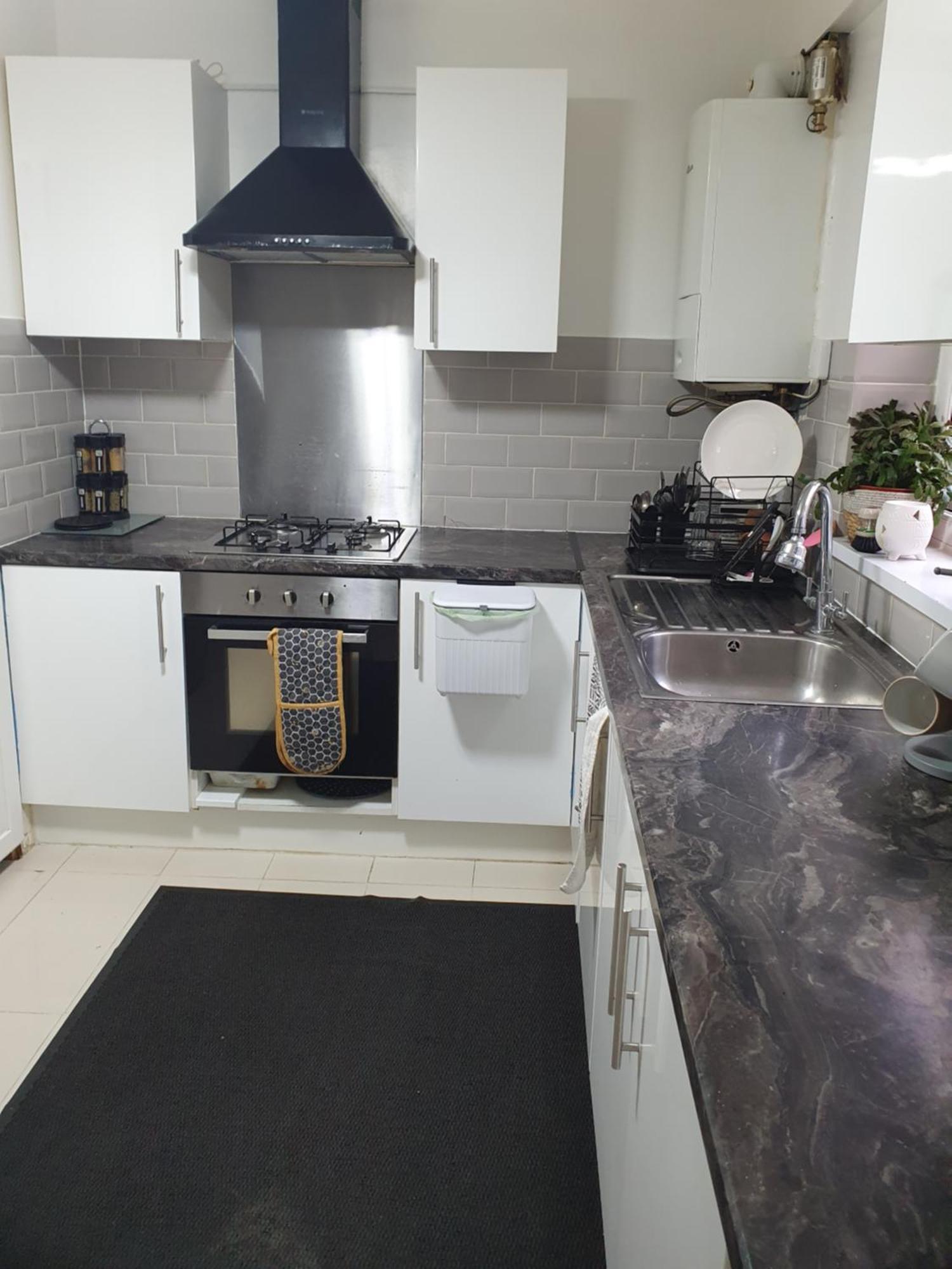 Private Luxury Double Room In Cardiff Exterior photo